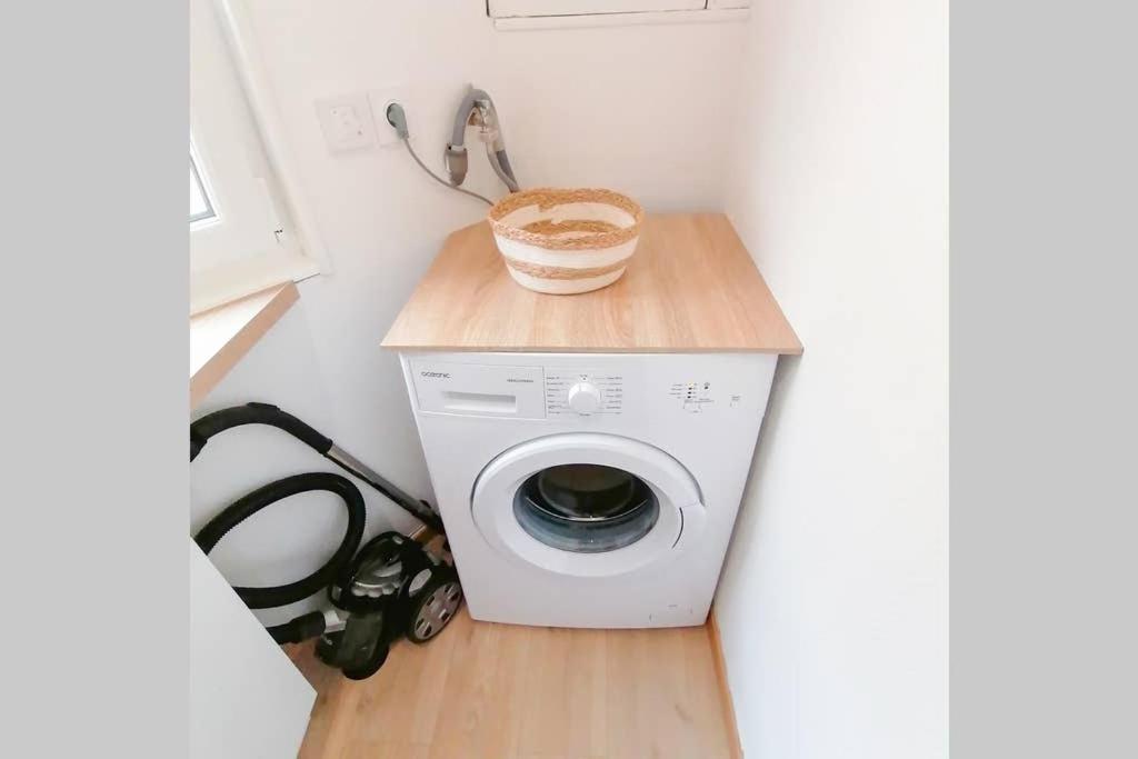 Ferienwohnung Le Cocoon / Proche Gare / Netflix Sens Exterior foto